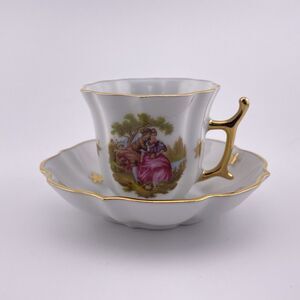 VTG  French Porcelain Limoges Fragonard Demitasse Cup & Saucer T-cup